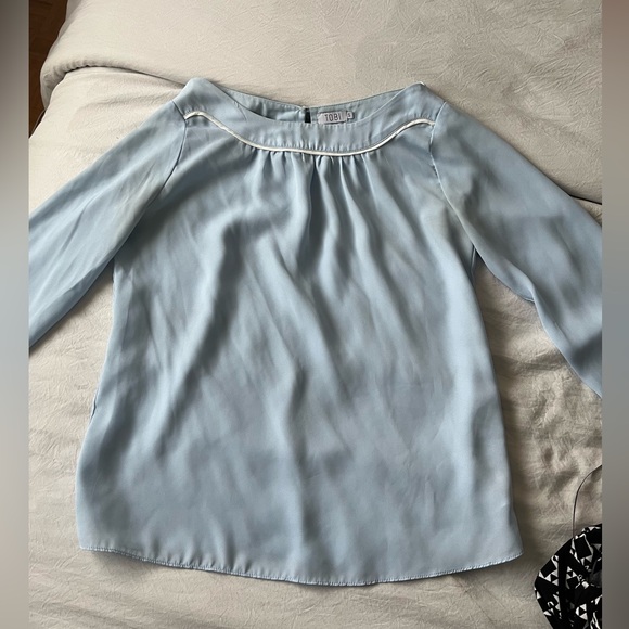 Blouse - Picture 1 of 2